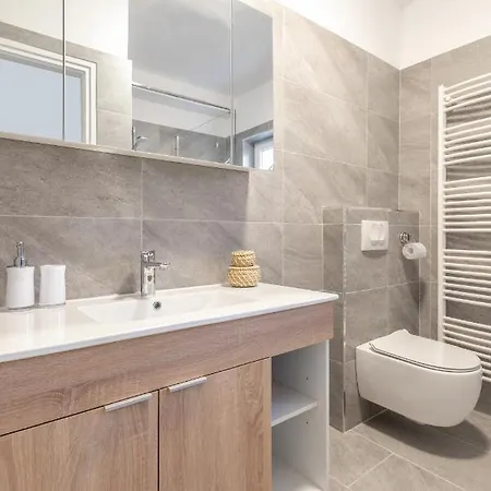 Apartment Pavle *